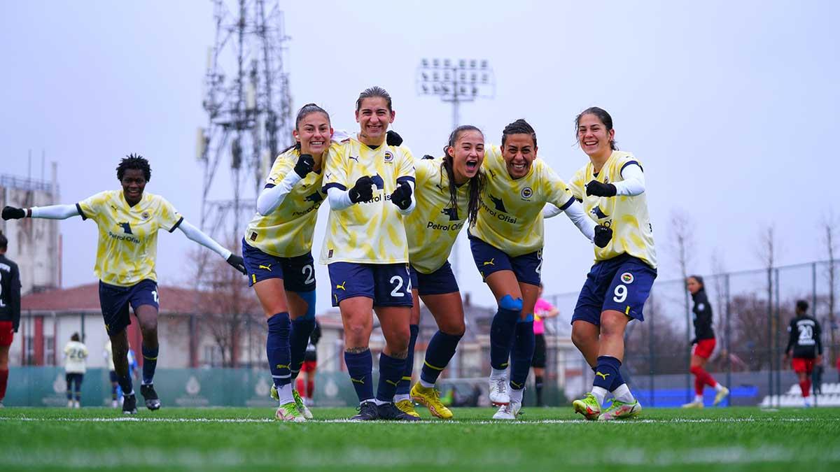 Köln  Derneği Fenerbahçe Petrol Ofisi, Turkcell Kadın Futbol Süper Ligi’nde şampiyonluk maçına çıkıyor