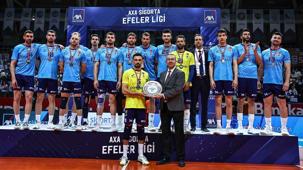 Koblenz Derneği Fenerbahçe Parolapara, AXA Sigorta Efeler Ligi 2023-2024 sezonunu ikinci sırada tamamladı