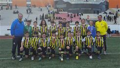 Fenerbahçe Gönüllüleri Derneği U12 Takımımız, Sakarya’da şampiyon oldu