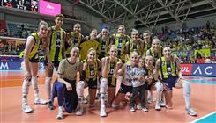 Fenerbahçe Gönüllüleri Derneği Fenerbahçe Opet, Vodafone Sultanlar Ligi’nde finale yükseldi